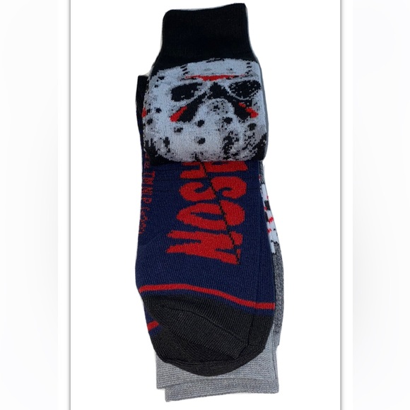 Friday The 13th Crew Socks 2 Pair Men 8-12 Black Gray Mask Jason Voorhees Horror - Picture 8 of 12